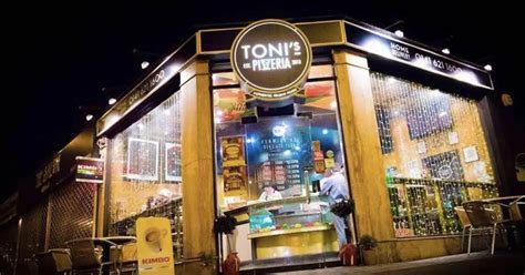 Catch And Toni S Pizzeria Join Forces To Bring Lucky B S Hot Chicken To Giffnock Glasgow Live