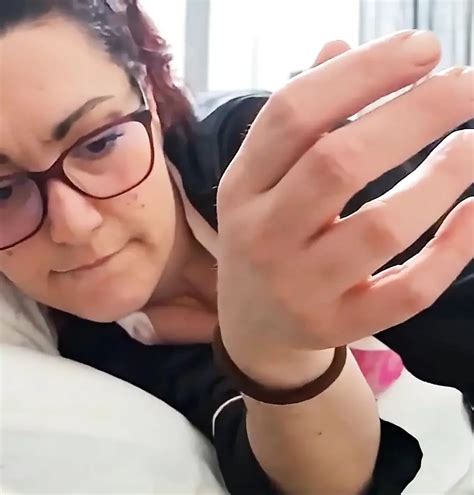 I Masturbate My Hairy Pussy Myself Amateur Porn Feat Chupita By FapHouse XHamster