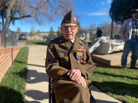 99-year-old WWII veteran finally gets his medals | California American ...