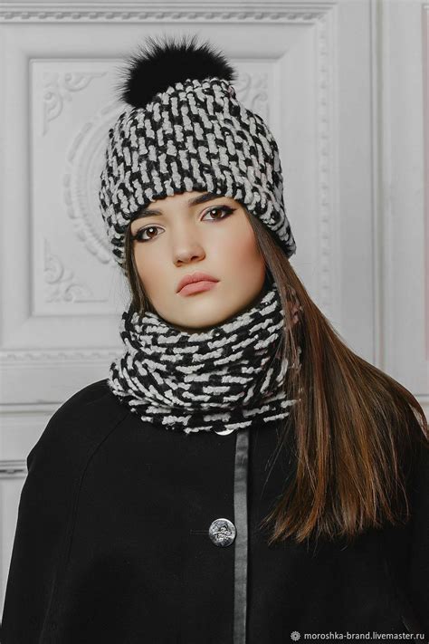 Шапка зимняя женская с помпоном ЧЁРНОЕ-БЕЛОЕ. Тёплая шерсть, мех песца ...