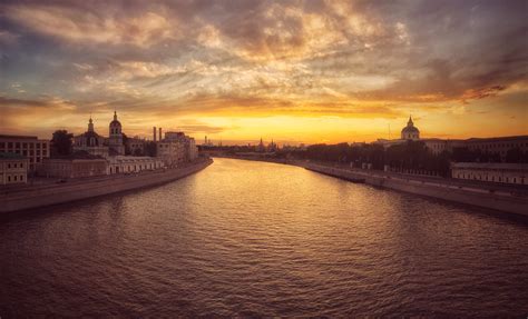 Summer Evening in Moscow | Вид на Москву-реку с Большого Уст… | Flickr