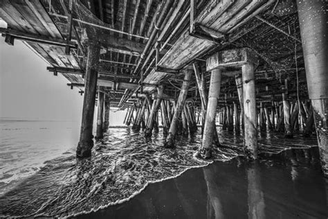 Embarcadero De Santa Monica En Blanco Y Negro Foto De Archivo Imagen