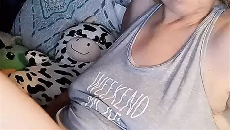 Hot Milf In A Private Chat Masturbates Til Orgasm Feat Momma Vee By Faphouse Xhamster