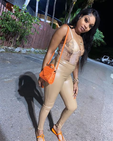 Official strawberry shan (@official_strawberry_shan) • Instagram photos