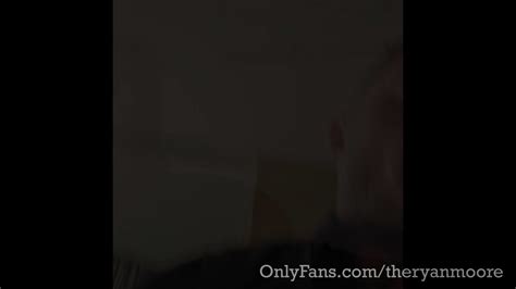 Solo Gay Male Ryan Moore Masturbates In Bed