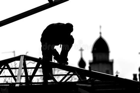 Workers High Builders Build A Roof Stock Image Image Of Builders