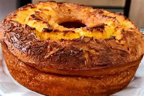 Bolo de milho e queijo cura faça agora para servir um cafezinho