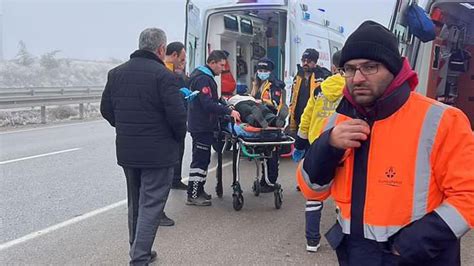 Ankara da yolcu otobüsü devrildi 6 kişi hafif yaralandı