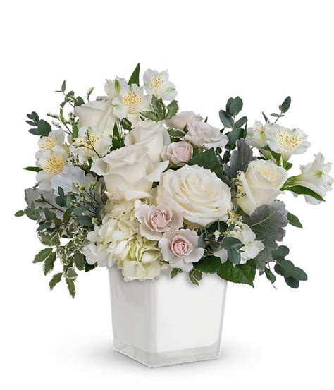 Contemporary Crème Bouquet at From You Flowers