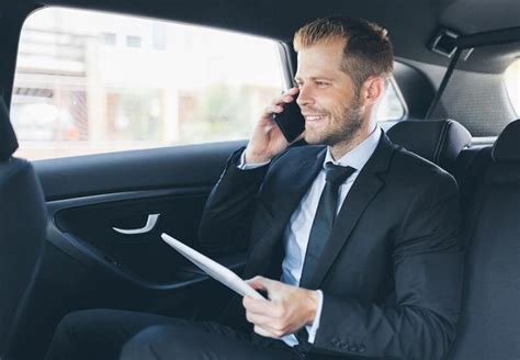 How to Pick a Chauffeuring Service for a Business Meeting – City ...