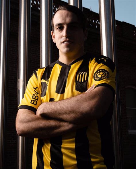 Novas camisas do Peñarol 2021 PUMA Mantos do Futebol