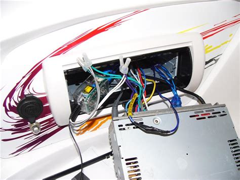 Stereo Systems In Your Boats Page 11