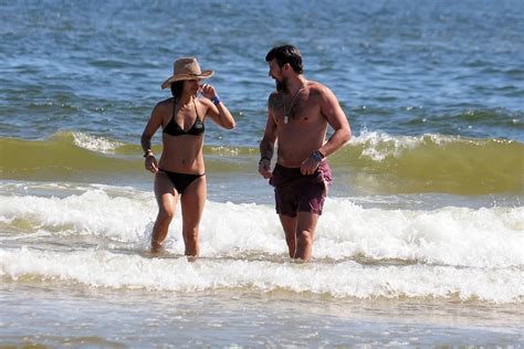 La Bikini Triangulito El Cl Sico Dise O Sexy Que Eligen Las Mujeres En El Verano Infobae