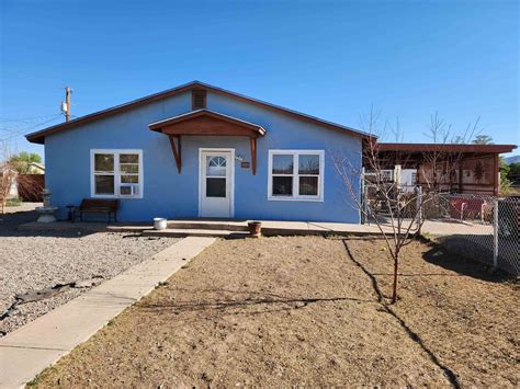 909 15th St, Alamogordo, NM 88310 - See Est. Value, Schools & More