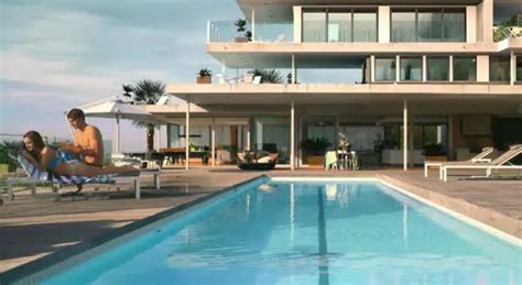 Joey King In A Bikini Getting Felt Up Scrolller