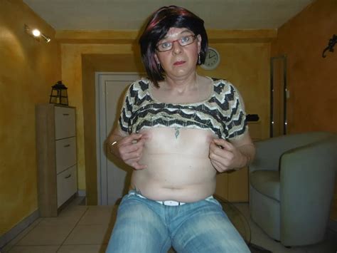 Naked Under Jeans 24 Nude Pics XHamster