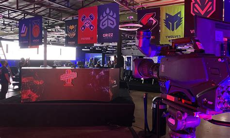 Nba 2k League Returns To In Person Events For Playoffs With Dual Live
