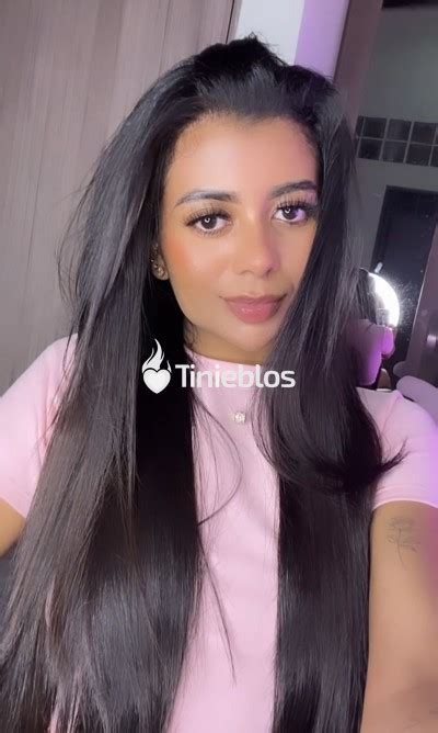 Hermosa Morena De Años Brindo Anal Oral Al Natural Besos R