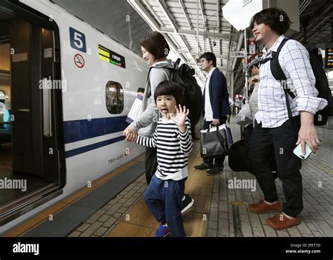 A Shinkansen Bullet Train Platform At Jr Shin Osaka Station Is Crowded