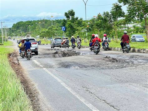 evaluasi infrastruktur jalan raya terhadap jalan raya  rusak