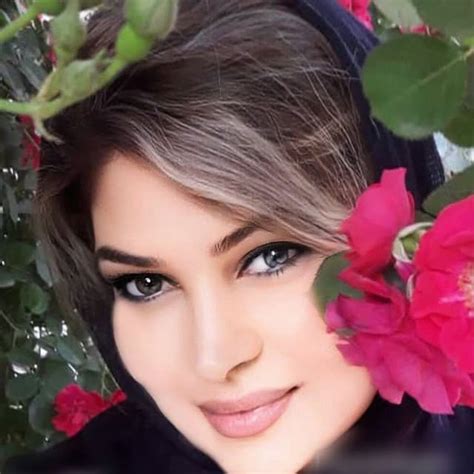 ‎فینگرفود کیک دسر نان شیرینی‎ Ghazairani On Threads
