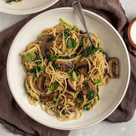 Creamy Vegan Mushroom Kale Gnocchi - ShortGirlTallOrder