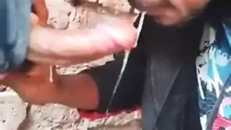 Sucking A Hairy Tradesman Through A Glory Hole Gay Porn 1f XHamster