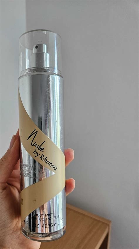 Rihanna Nude парфюмиран спрей за тяло за жени гр София Младост А OLX bg