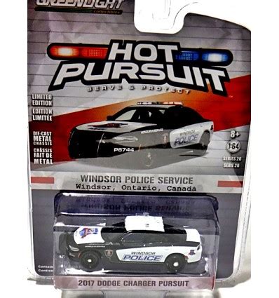 Greenlight Hot Pursuit Windsor Ontario Police Dodge Charger