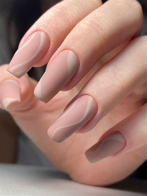 Designs De Unhas Nude Para Usar O Ano Todo