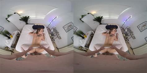 Amazing Footjob And Anal In Massage Parlor