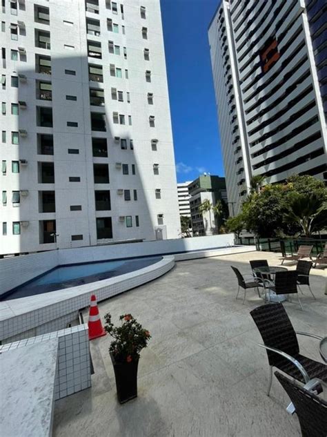 Apartamento na Rua Izabel Magalhães 128 Boa Viagem em Recife por R