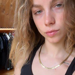 Anna Shumate Annabananaxdddd Annashumate Annashumatee Nude OnlyFans Fapullo