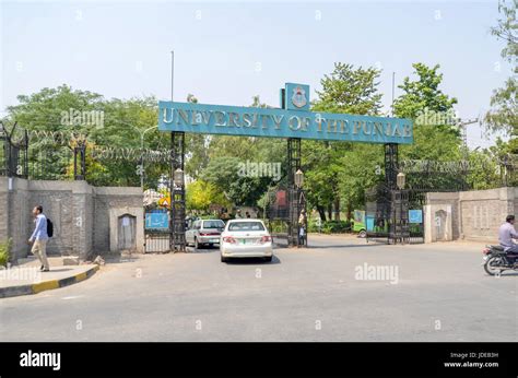 Punjab University Hi Res Stock Photography And Images Alamy