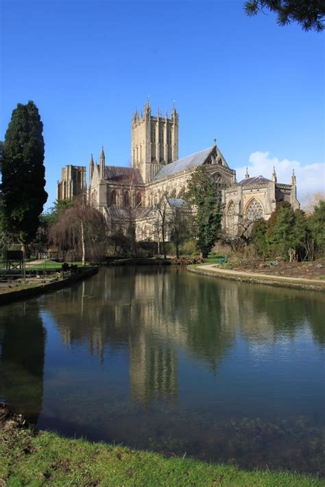 Wells Cathedral : r/GothicArchitecture