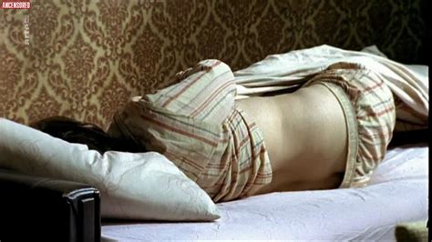 Naked Elena Uhlig In Go For Zucker