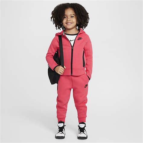 Pink Tech Fleece. Nike.com