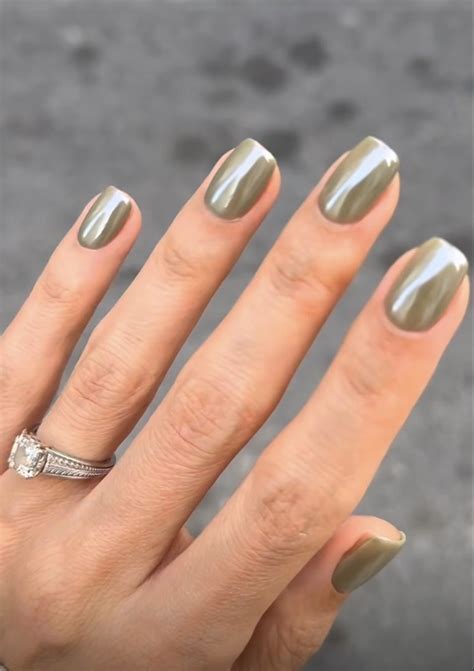 Top Nude Chrome Nails Embrace Elegance Modern Nail Trends Divagaze