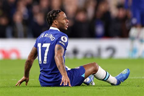 Chelsea winger Raheem Sterling suffers suspected hamstring injury in