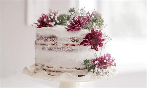 How To Make A Diy Floral Naked Layered Cake Rain And Pine