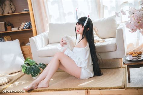 Guaxichan 瓜希酱 Azur Lane Noshiro naked cosplay asian 23 photos