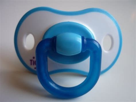 Je Suis Un B B Je Suis Gay Je Que Parle Fran Ais On Tumblr