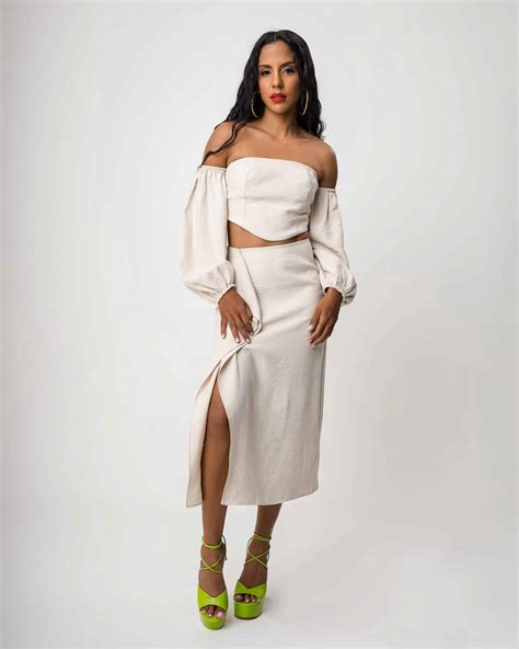 Saia Baiana Nude Aerree