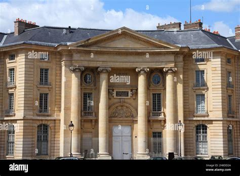 Education In Paris France Sorbonne University Building Faculty Of