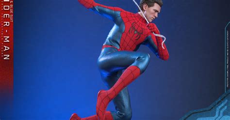 Spider Man No Way Home Final Suit Swings On In To Hot Toys