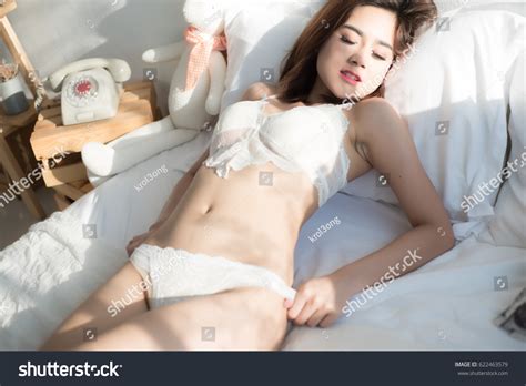 Sexy Beautiful Asian Woman White Lingerie 스톡 사진 Shutterstock