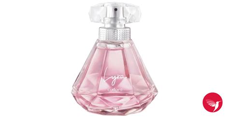 Lyra Eudora Parfum - ein es Parfum für Frauen 2020