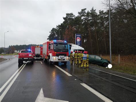 Obwodnica Kórnika na DW434 zablokowana po śmiertelnym wypadku