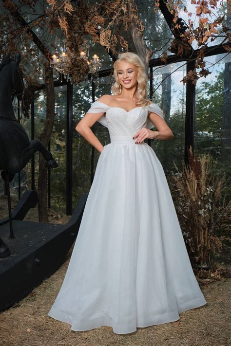 Свадебное платье SO Эленис - Свадебные платья больших размеров Москва