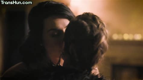 Shemale Les Babe Fucks Deepthroat GF In Greedy Pussy